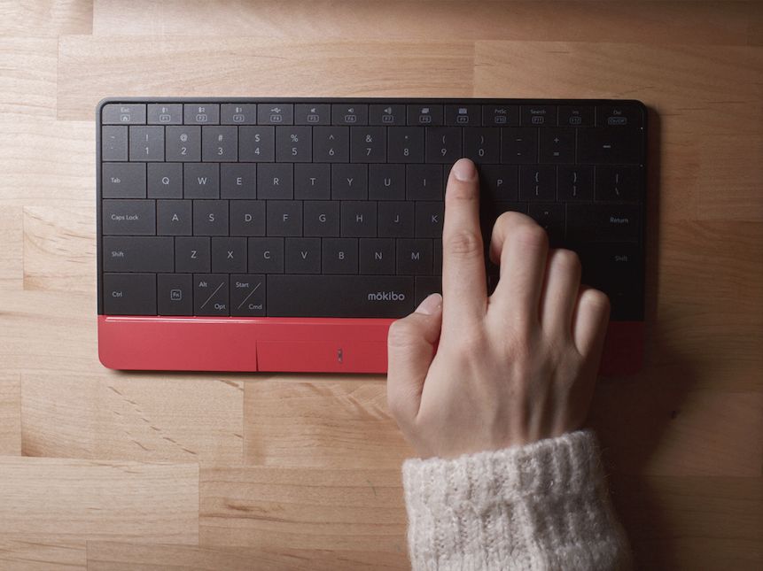 Xiaomi русская раскладка. Клавиатура 3 на 4 тачпад. Ноутбук с тачпадом вместо клавиатуры. Хороший планшет в 2023 с клавиатурой и тачпадом. Тачпад с кнопками по бокам.